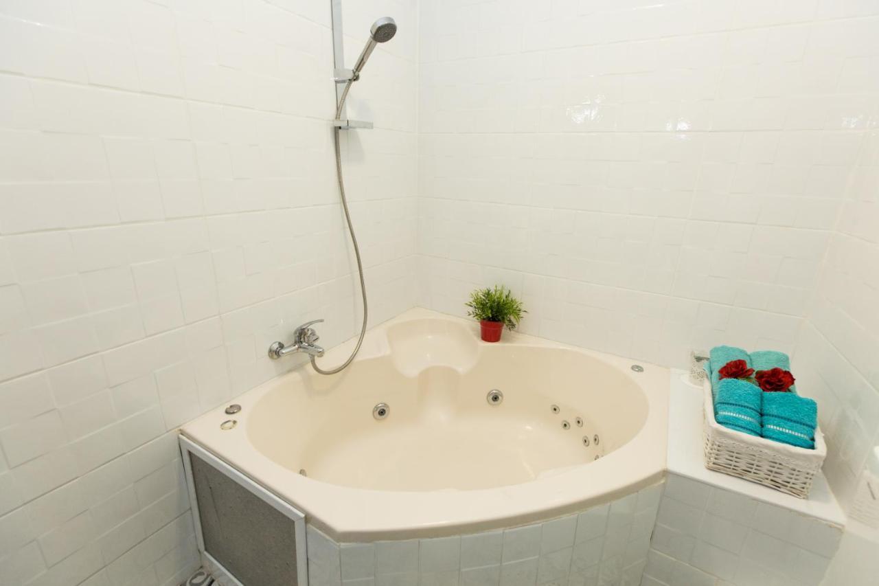 Leyad Hashmura Lodging Yesod Hamaala Buitenkant foto