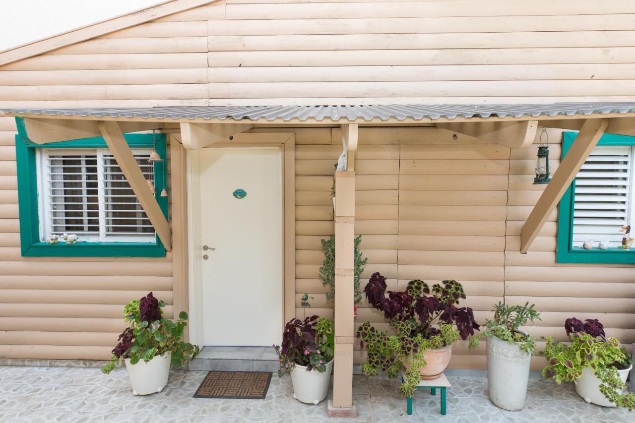 Leyad Hashmura Lodging Yesod Hamaala Buitenkant foto