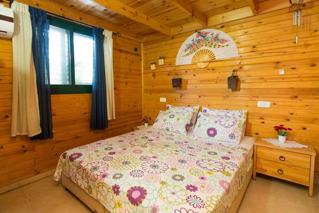 Leyad Hashmura Lodging Yesod Hamaala Buitenkant foto