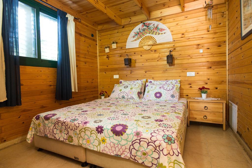 Leyad Hashmura Lodging Yesod Hamaala Buitenkant foto